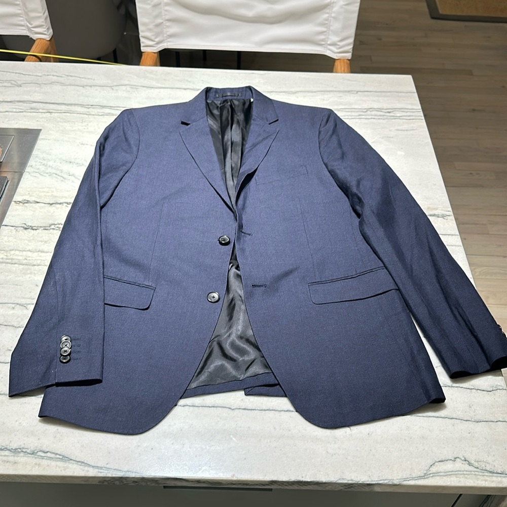 Blue linen Theory blazer
